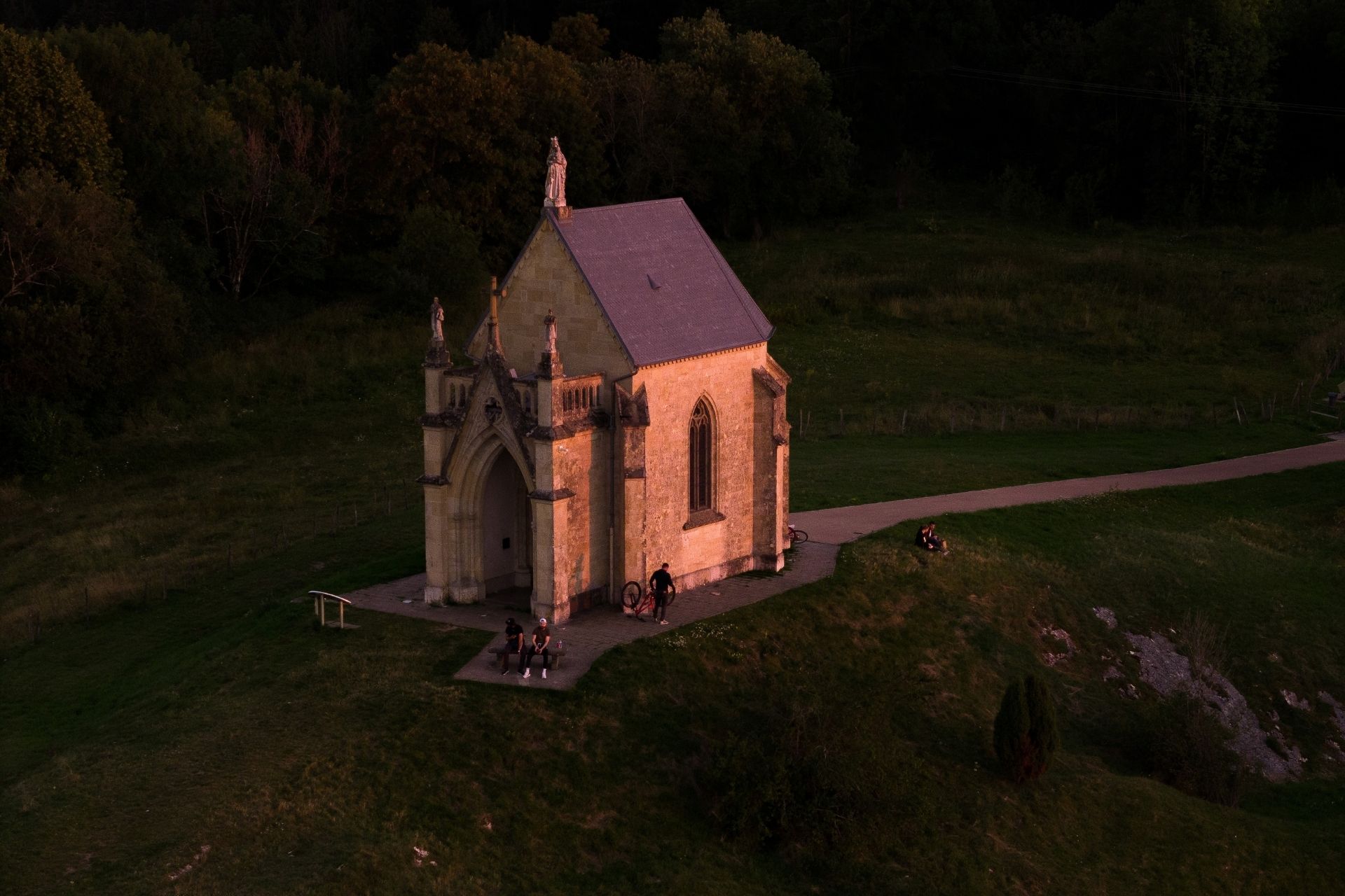 haut-doubs-chapelle-esperance-pontarlier-patrimoine-religieux-cheni-films-14048