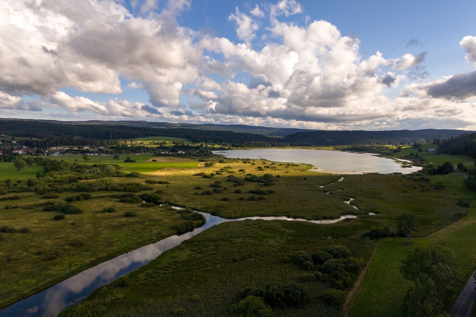 Lac de Remoray - &copy; Cheni Films