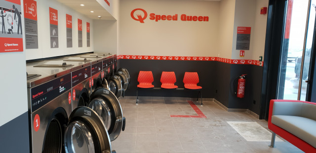  photo laverie doubs intérieur