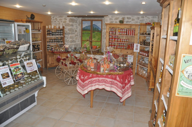 ROBBE ESCARGOTS DES MONTS JURA_4