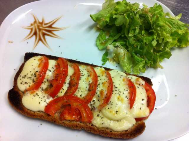 RESTAURANT / CRÊPERIE - CONFUSION DES SENS_5