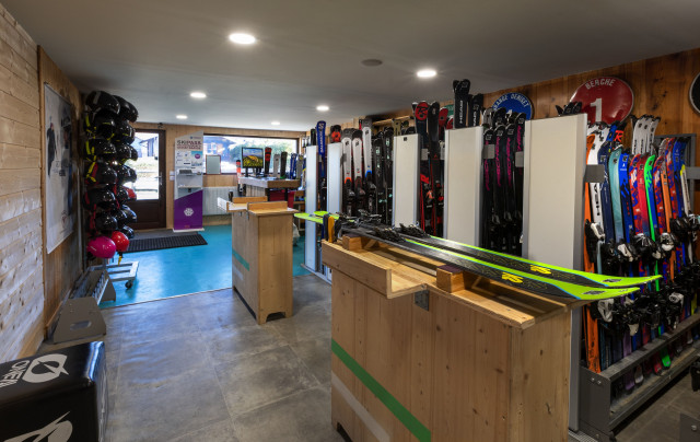 LOCATION DE MATERIEL DE SKI - ADRÉNALINE_3