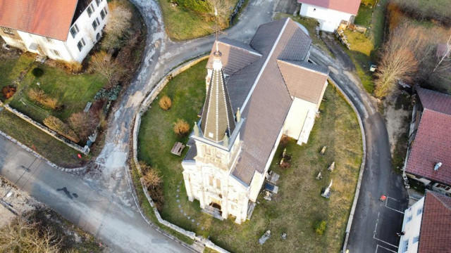 5feaae7b-49cb-474a-bc25-8cd71e5a8efd