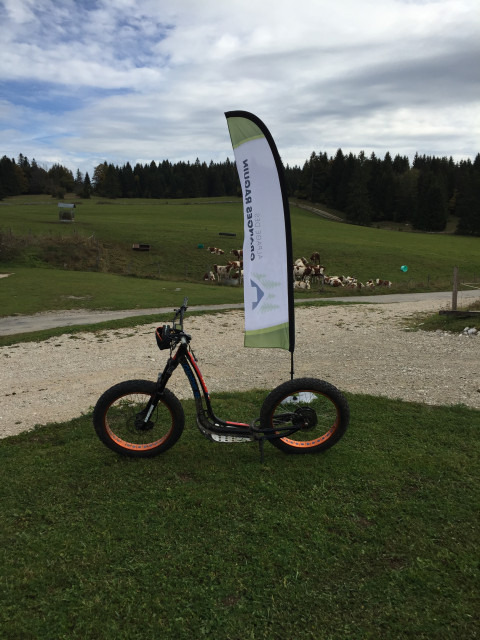 ALPAGE DES GRANGES RAGUIN - TROTTINETTES ÉLECTRIQUES, BOUÉES ET RAQUETTES