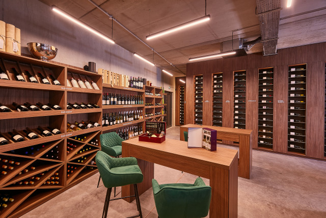 Au Domaine Pontarlier Bar Caviste