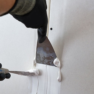 PLÂTRIERS-AU-LATET04 