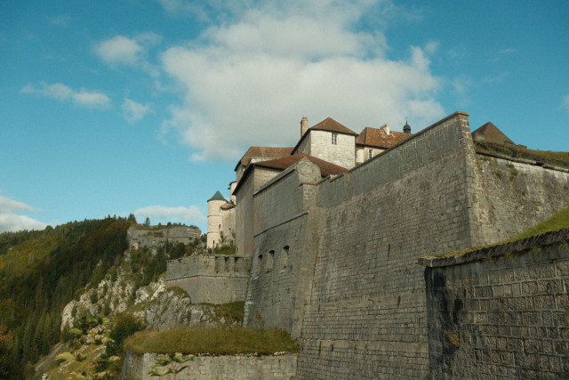 Chateau de Joux et Fort Malher