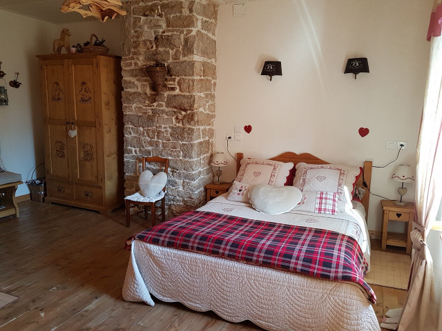 CHAMBRE D'HÔTES- LE CHAUDRON 6 places