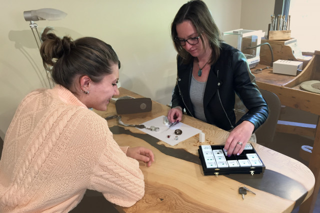 Salle de réception pour expertise, conseil et accueil