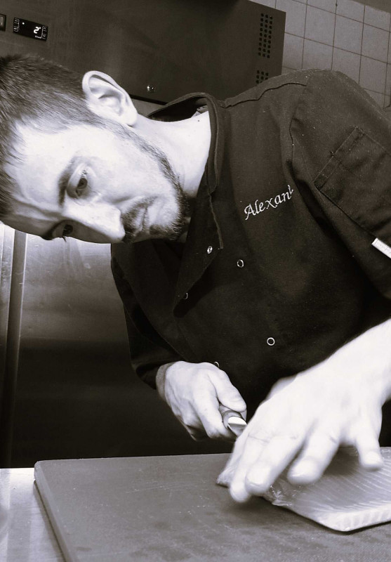 chef de RESTAURANT À CHAPELLE-DES-BOIS   