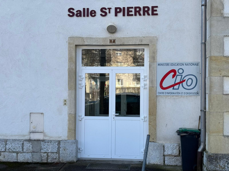 Salles Saint Pierre - Extérieur