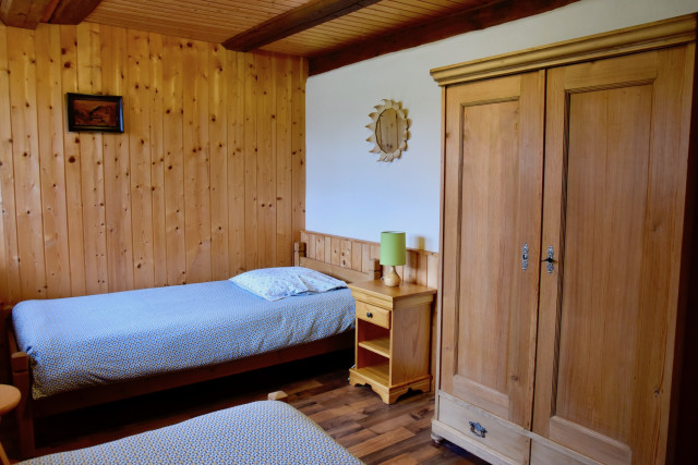 Chambre 2 lits 1 pers.