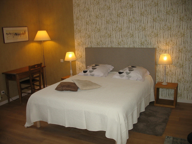 Grande chambre lit 160