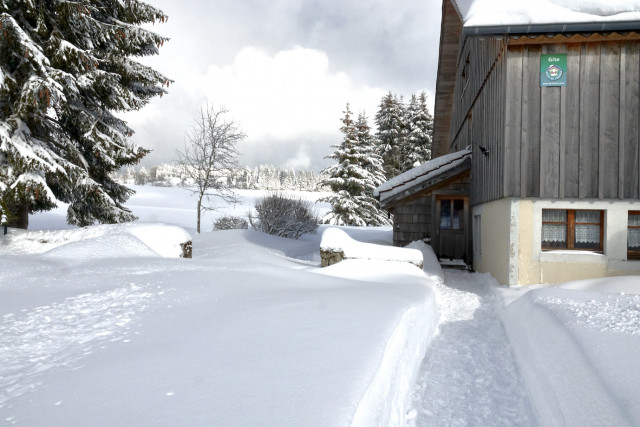 entrée du gîte hiver