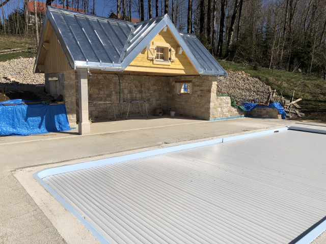 Le Petit Sarrageois - pool house