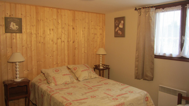 Chambre RC (1 lit 2P + 1 lit 1P)