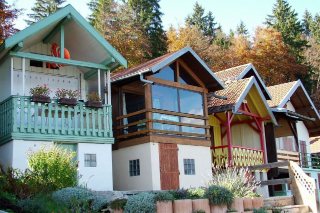 haut-doubs-port-titi-maison-chalet-lac-saint-point-couleurs-elisabeth-contejean-61173