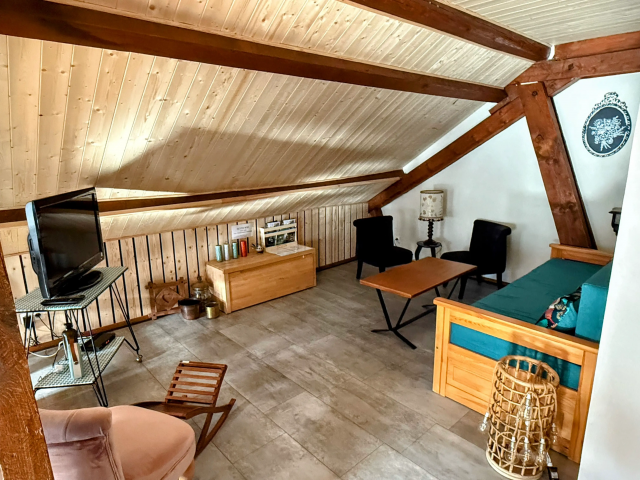 Espace TV gîte Là-Haut
