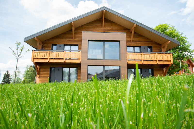 extérieur_notre chalet (1) extérieur_notre chalet (1)
