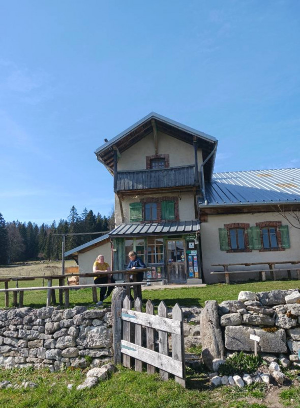 la petite échelle